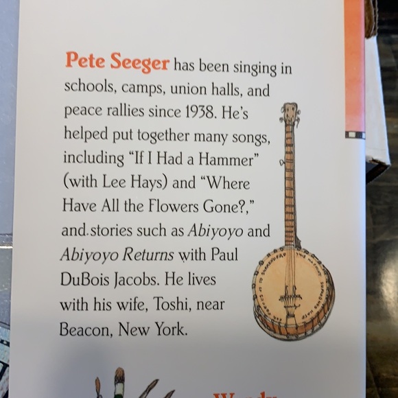 Music CD with book. Turn turn turn. Education - Picture 4 of 11